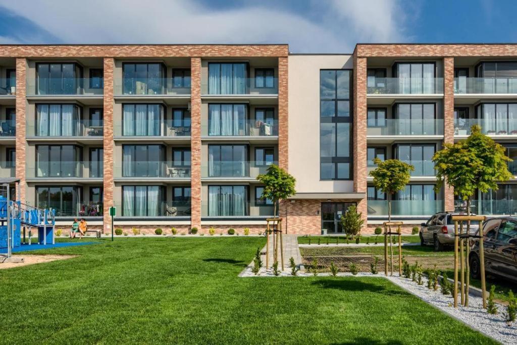 Apartamenty Bursztynowe W Kolobrzegu Sun&Relax ภายนอก รูปภาพ